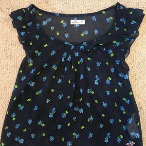 Hollister bow floral shirt